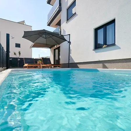 Zen - Private Pool Lejlighed Trogir